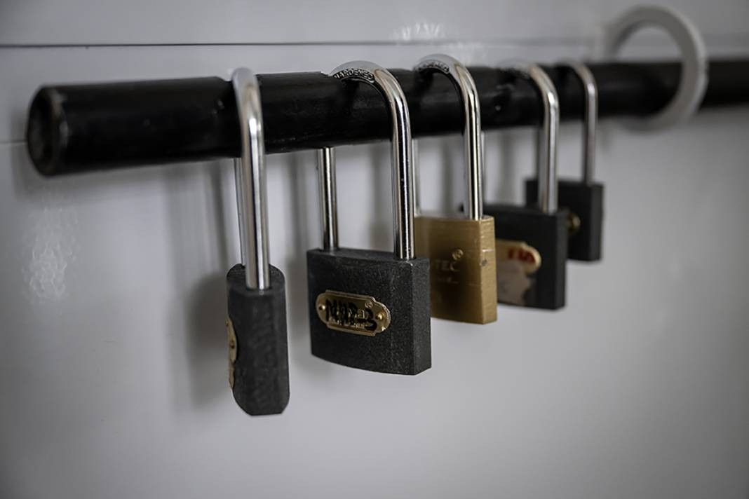 Yurt dışı temsilciliklerde kullanılan 1 milyon 817 bin oyun tasnifine başlandı - Resim: 2